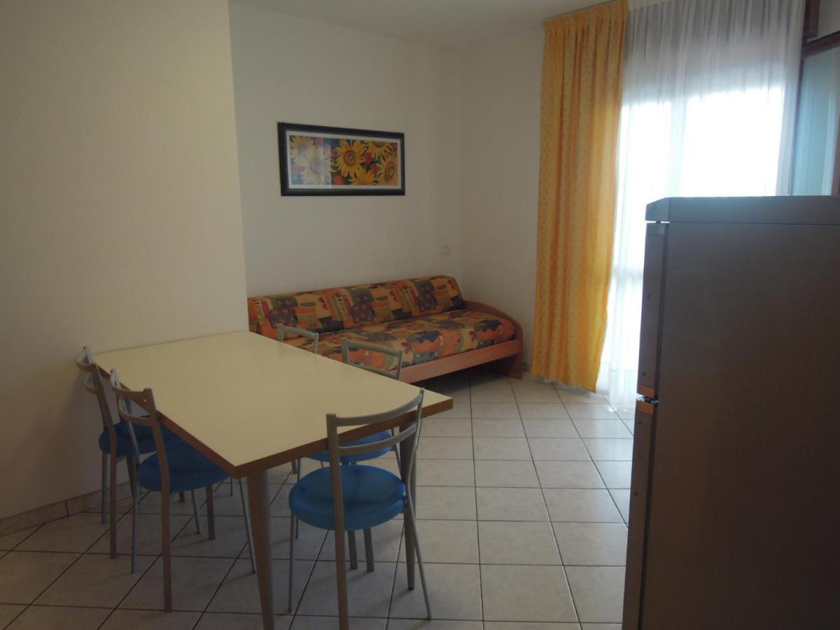 Renovated Flat Next To The - Beahost Apartment *